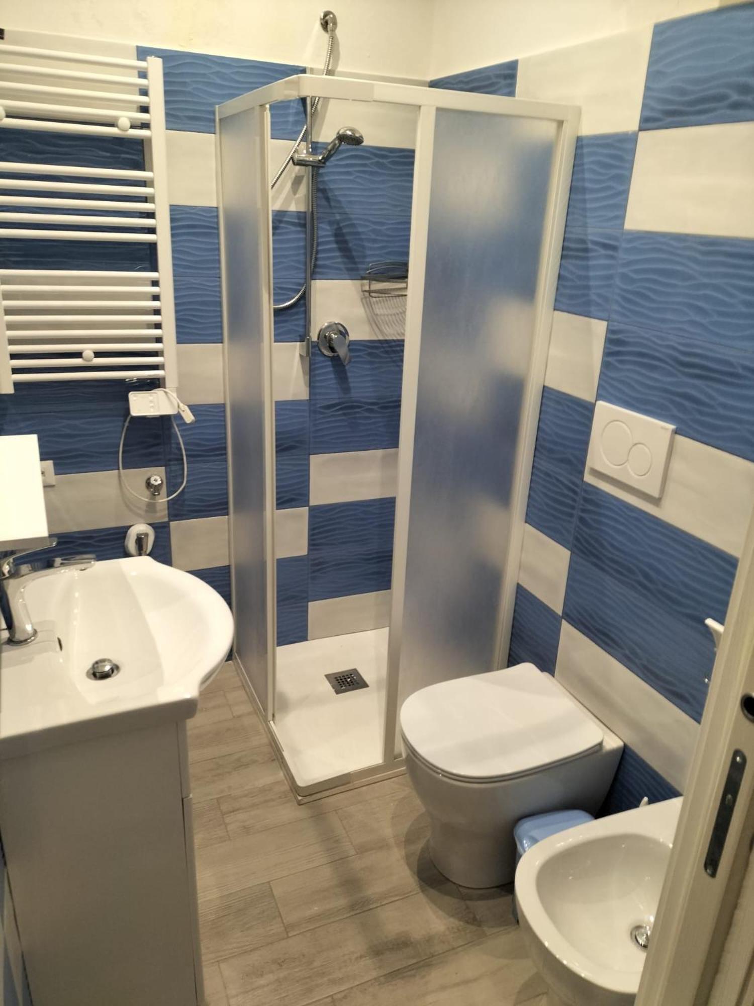 Hotel a capsule Orizzonte - 5 Terre, Stazione Vezzano Ligure