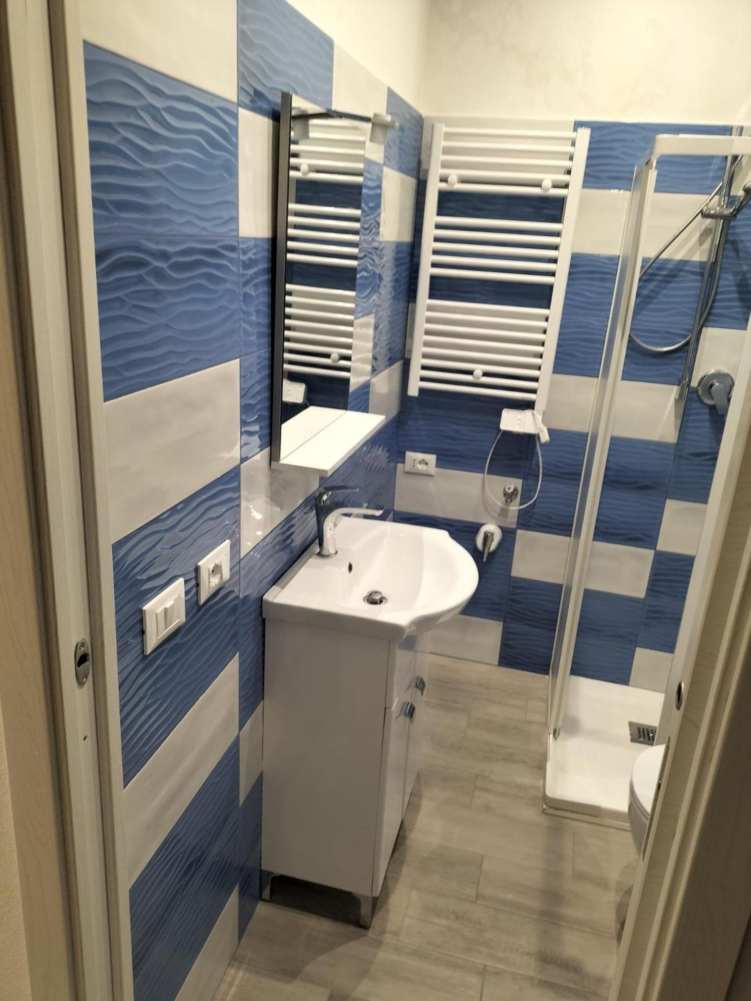 Hotel a capsule Orizzonte - 5 Terre, Stazione Vezzano Ligure