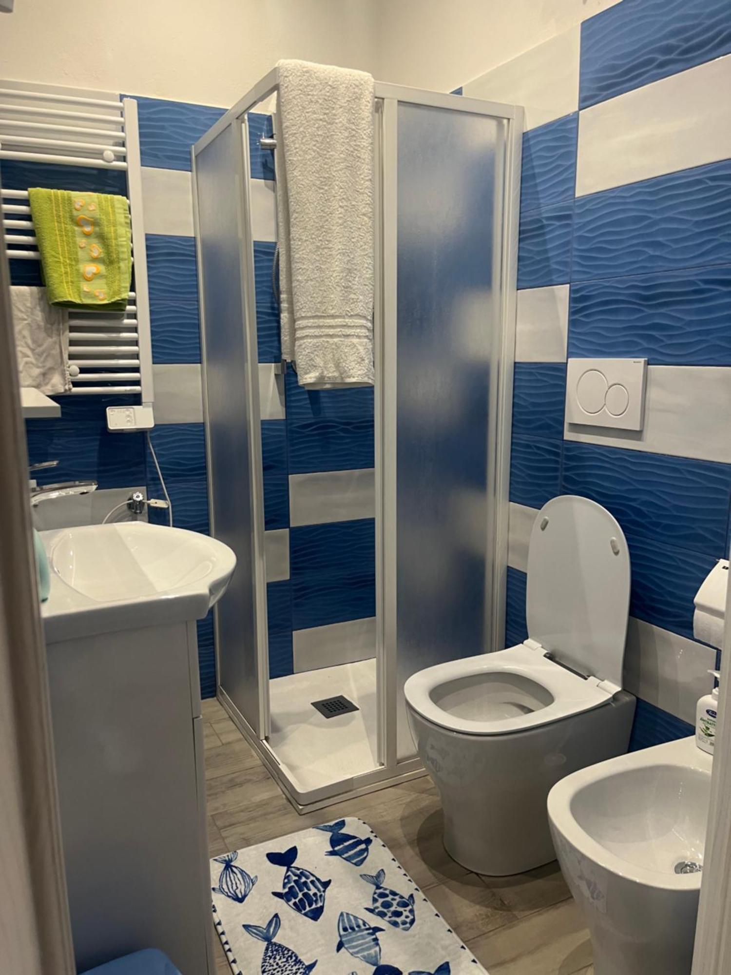 Hotel a capsule Orizzonte - 5 Terre, Stazione Vezzano Ligure